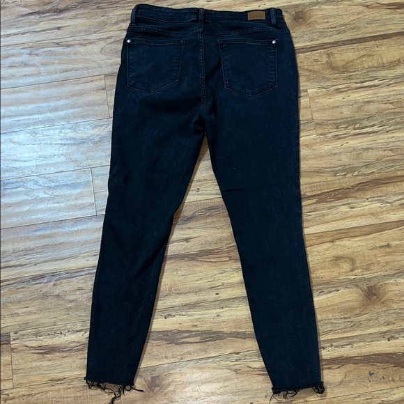 Judy Blue Black Skinny Jeans with Distressing Size 11/30 - Picture 11 of 13